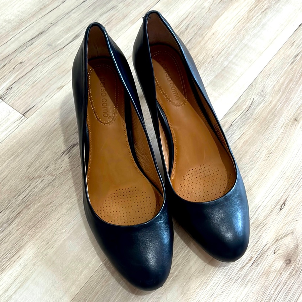 Beautiful all leather (including insoles) Corso Como Heels